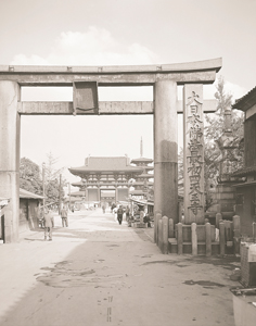四天王寺の門前